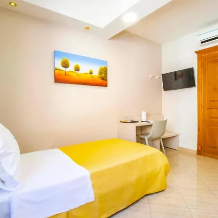 Sonevi Πανσιόν