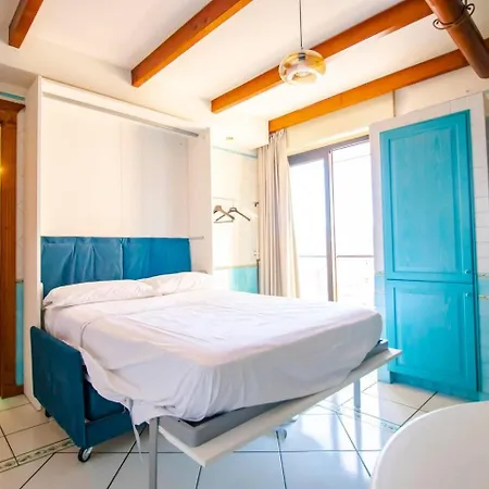 Sonevi 4* Νάπολη