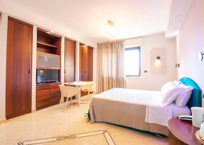 Sonevi 4*